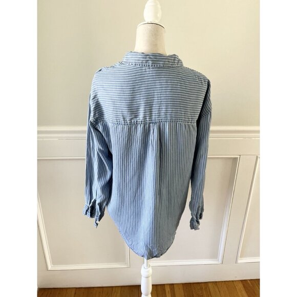 Forever 21 M Blue Striped Oversized Button-Down Shirt With Long Sleeves - Picture 3 of 4